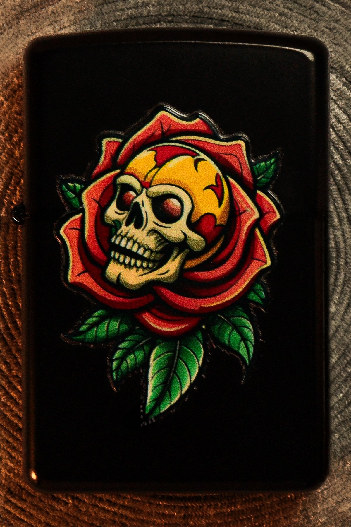 Skull Rose Çakmak - Fossil Lighter